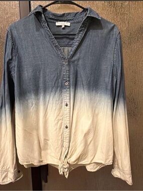 Current Air Women's Blue-to-White Ombre Button-Front Shirt
